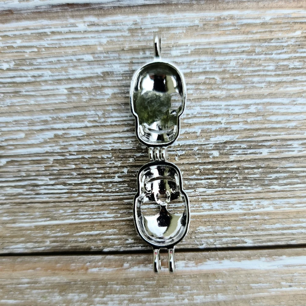 Moldavite  Chip  Skull‎ Pendent - necklace crystal